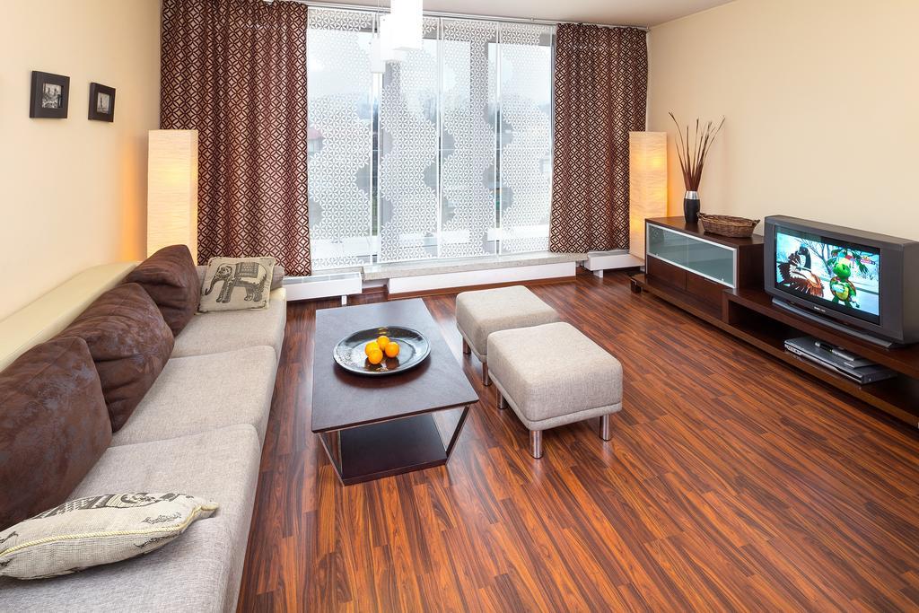 Apartament Park Ustroń Rom bilde