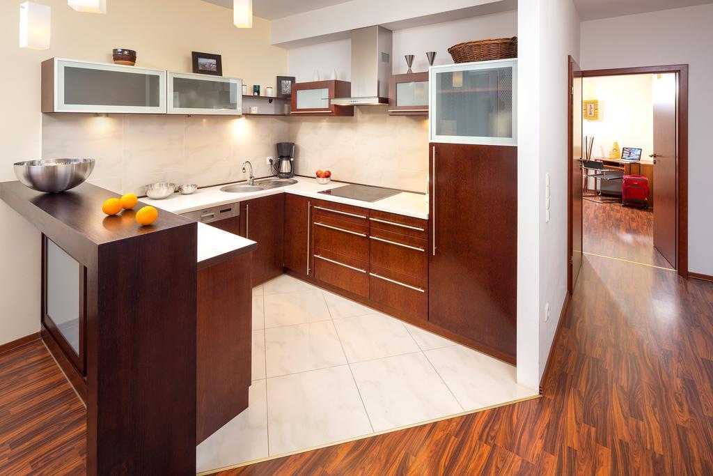 Apartament Park Ustroń Rom bilde